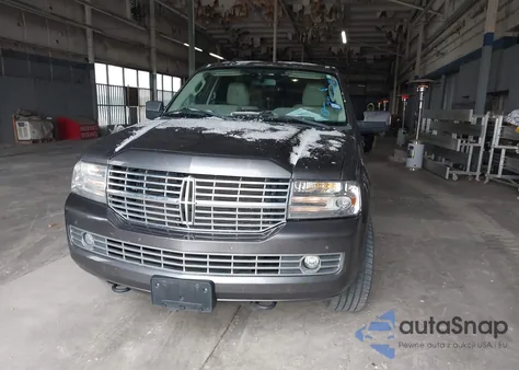 2014 Lincoln Navigator z USA, uszkodzony, nr VIN 5LMJJ2H50EEL06468